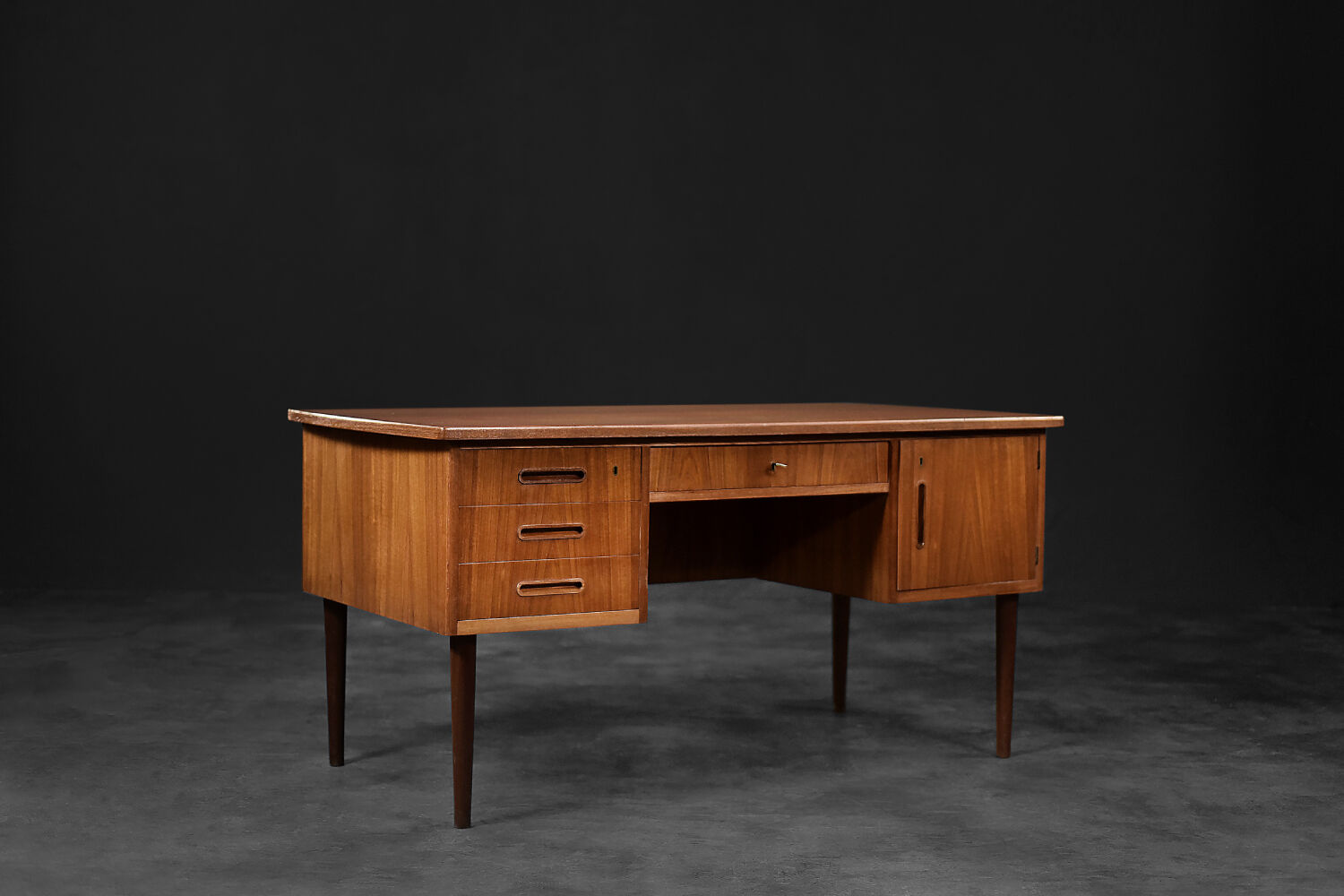 Bureau bilatéral, 1960s