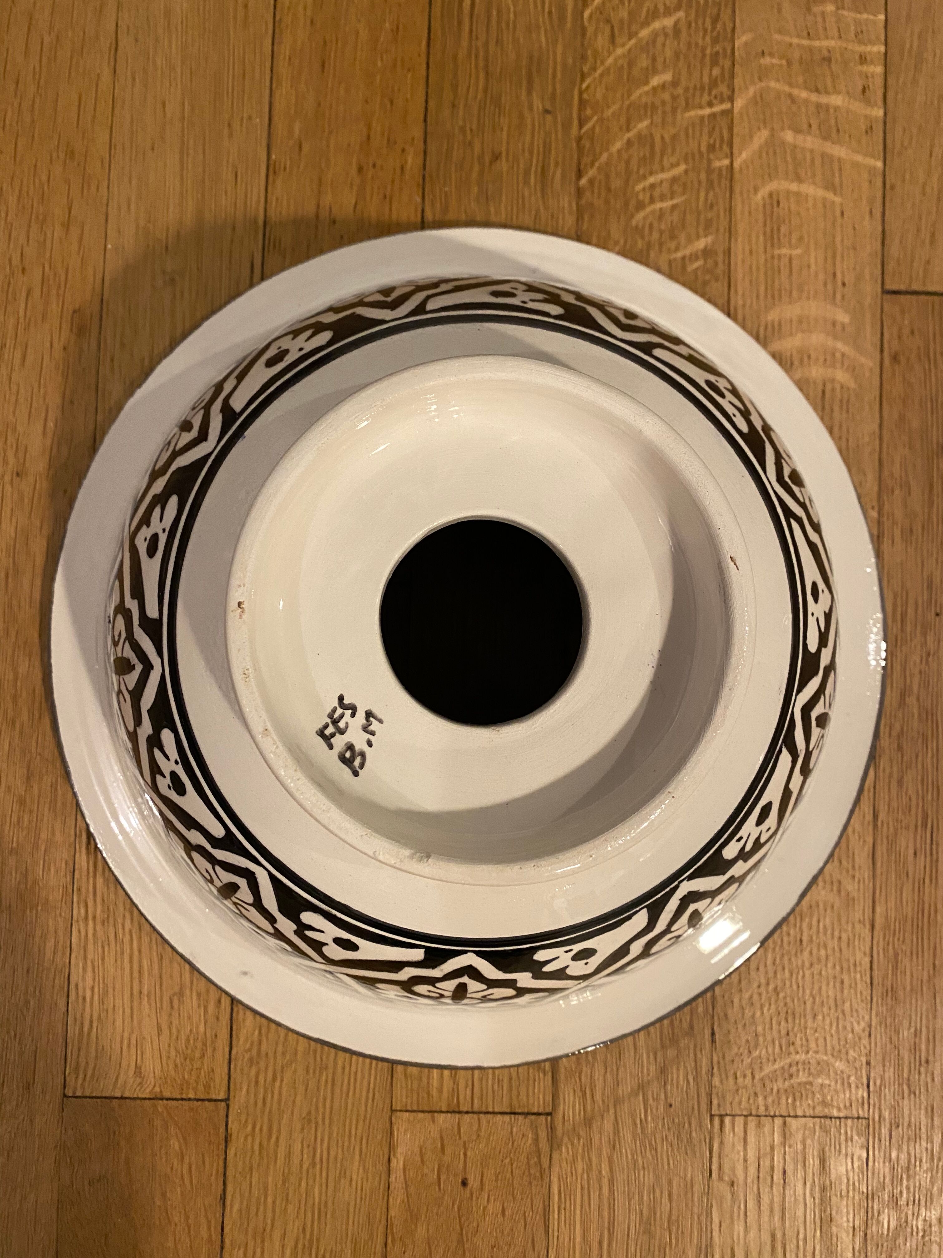 Moroccan ceramic basins