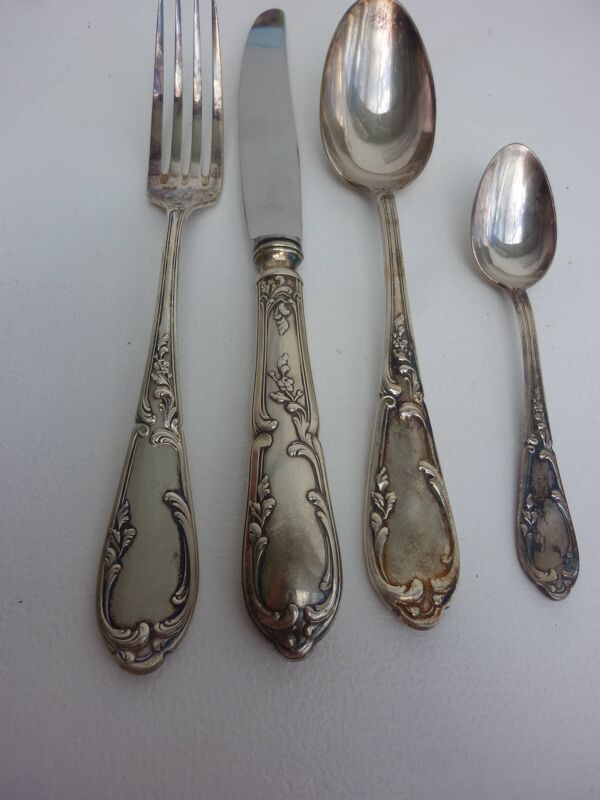 Coffret Contenant Un Couvert En Métal Argenté Sfam Modèle Chambly Style Rocaille, Art Nouveau