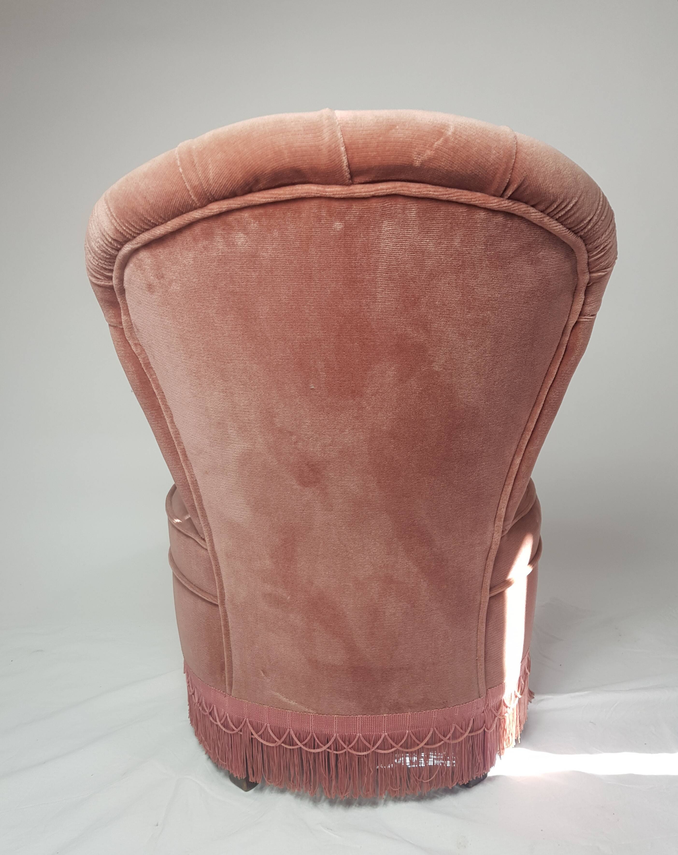 Rose toad chair