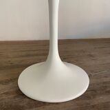 Vintage tulip table 1970