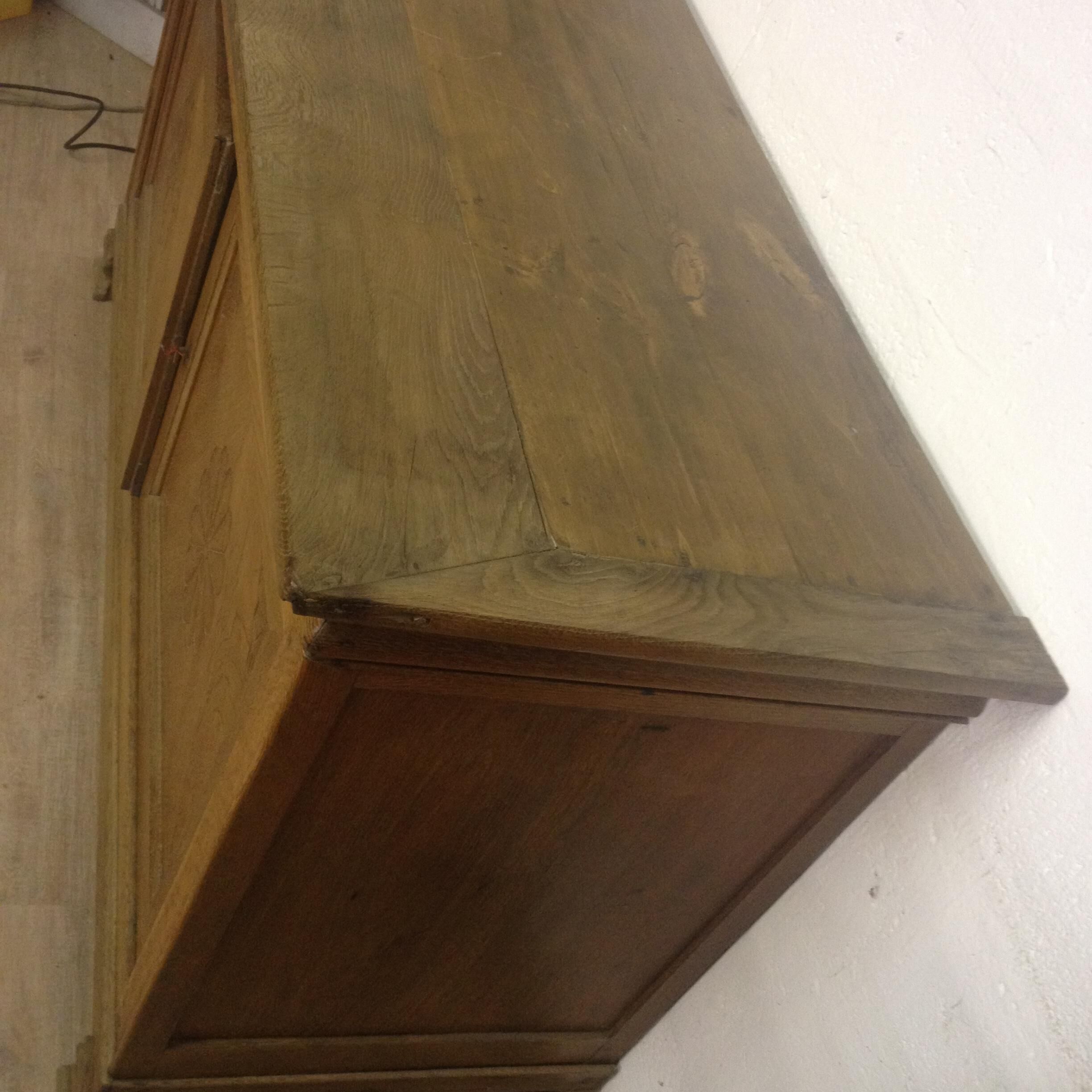 Buffet 2 doors to Cove