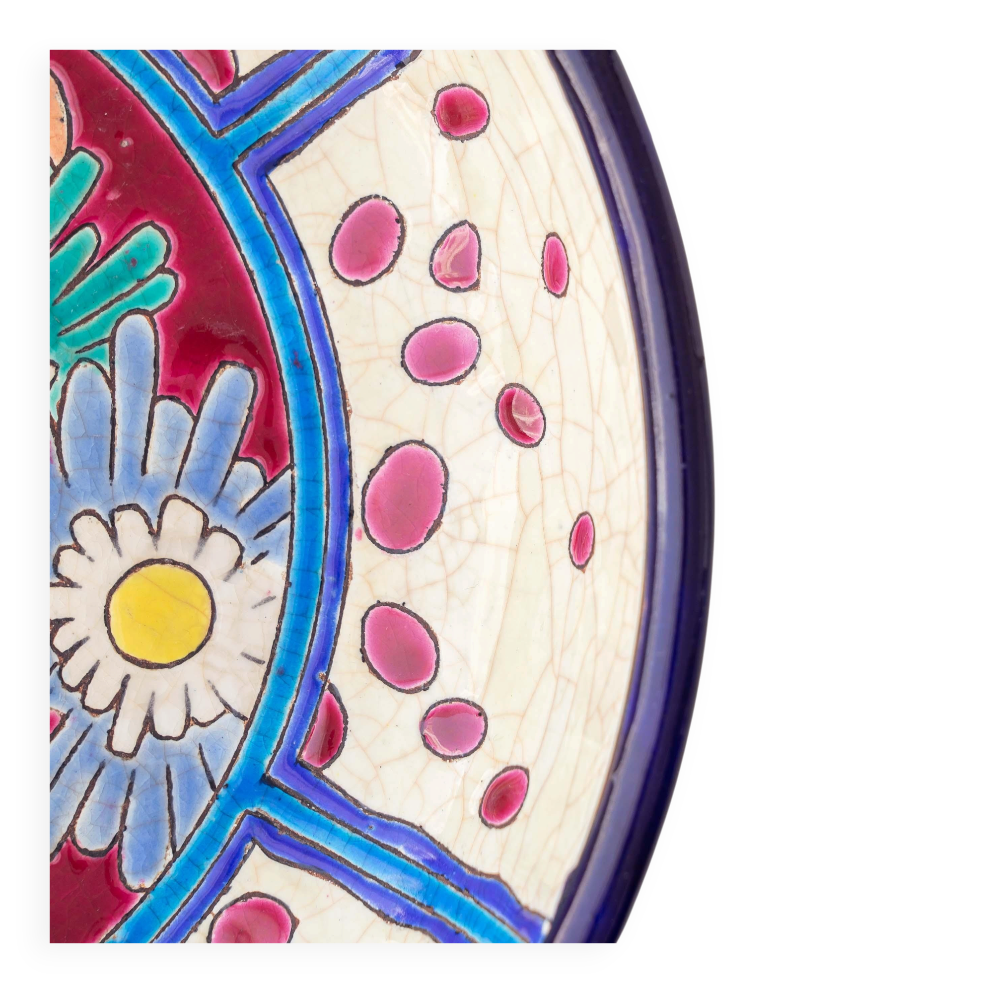 Enamelled cloisonné bowl Art Deco from Longwy, France with daisies, 1930.