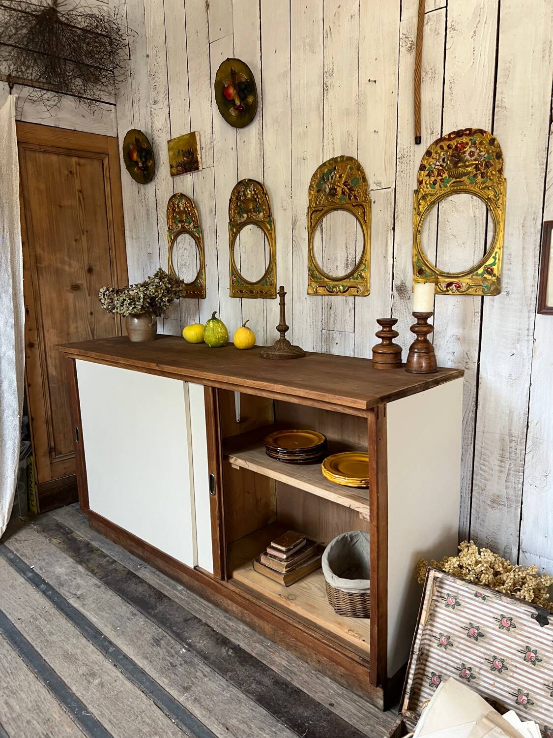 Sliding door enfilade