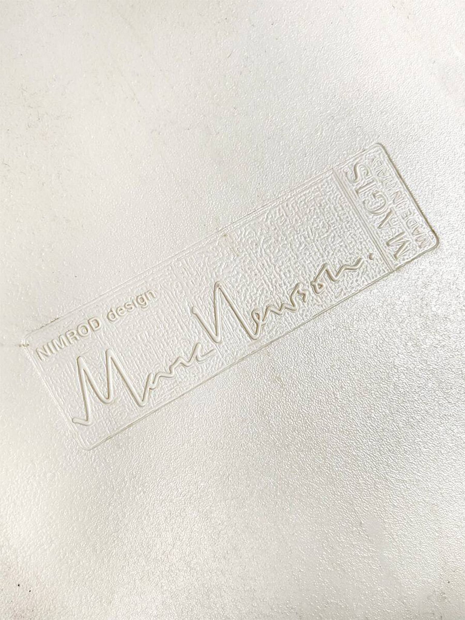 Chaises longues Magis Nimrod de design italien Marc Newson