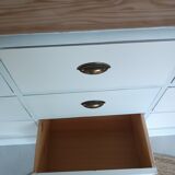 Drawer cabinet