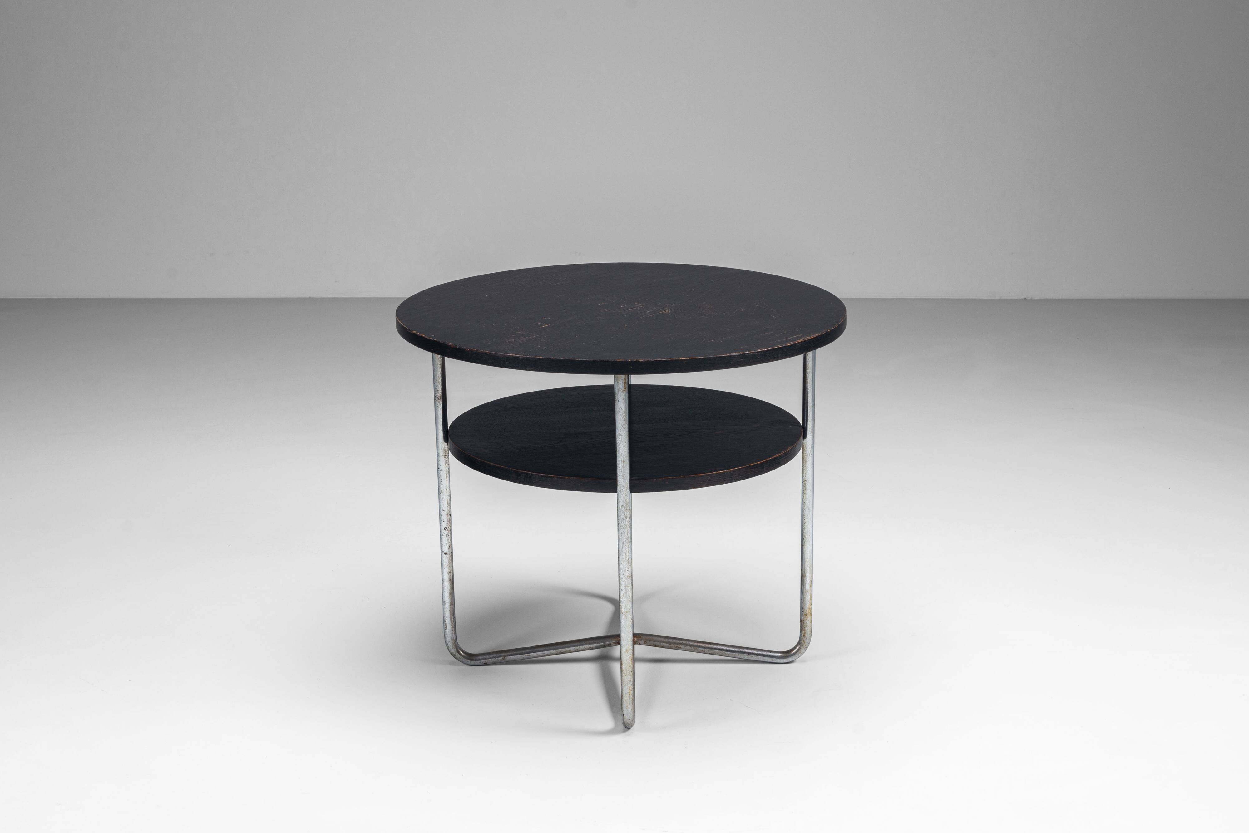 Table basse Thonet avec cadre tubulaire