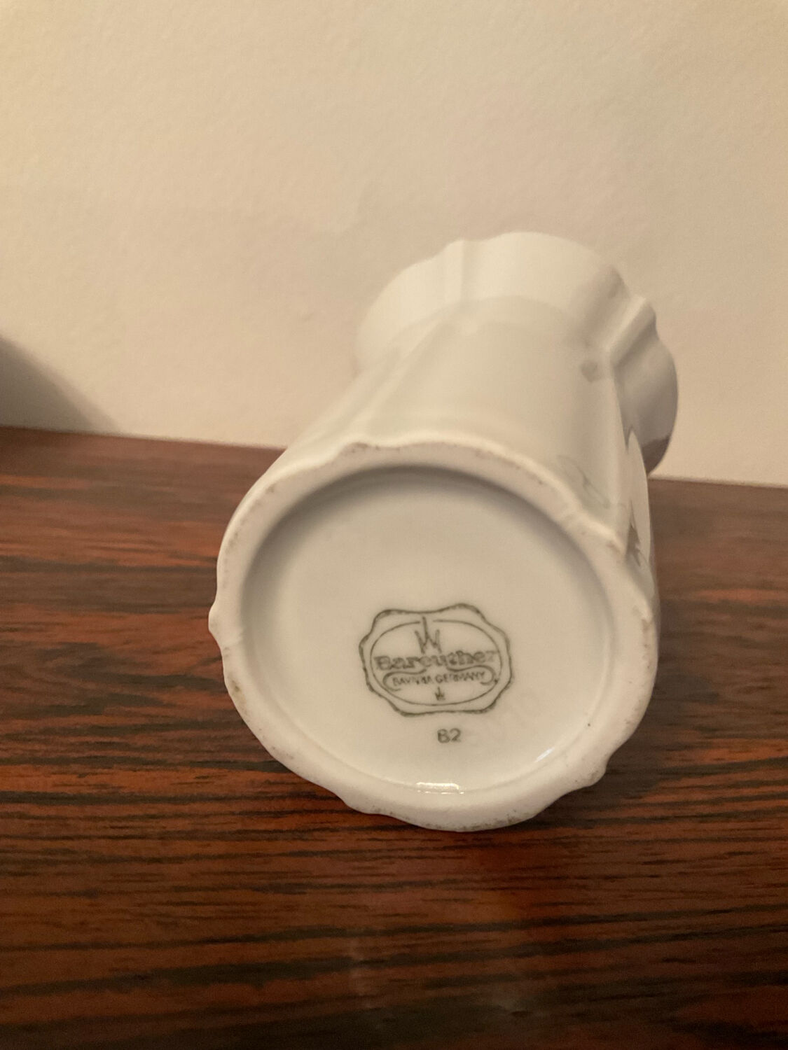 Set of 3 vintage Bareuther porcelain vases.