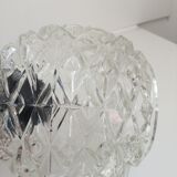 Pineapple pendant light