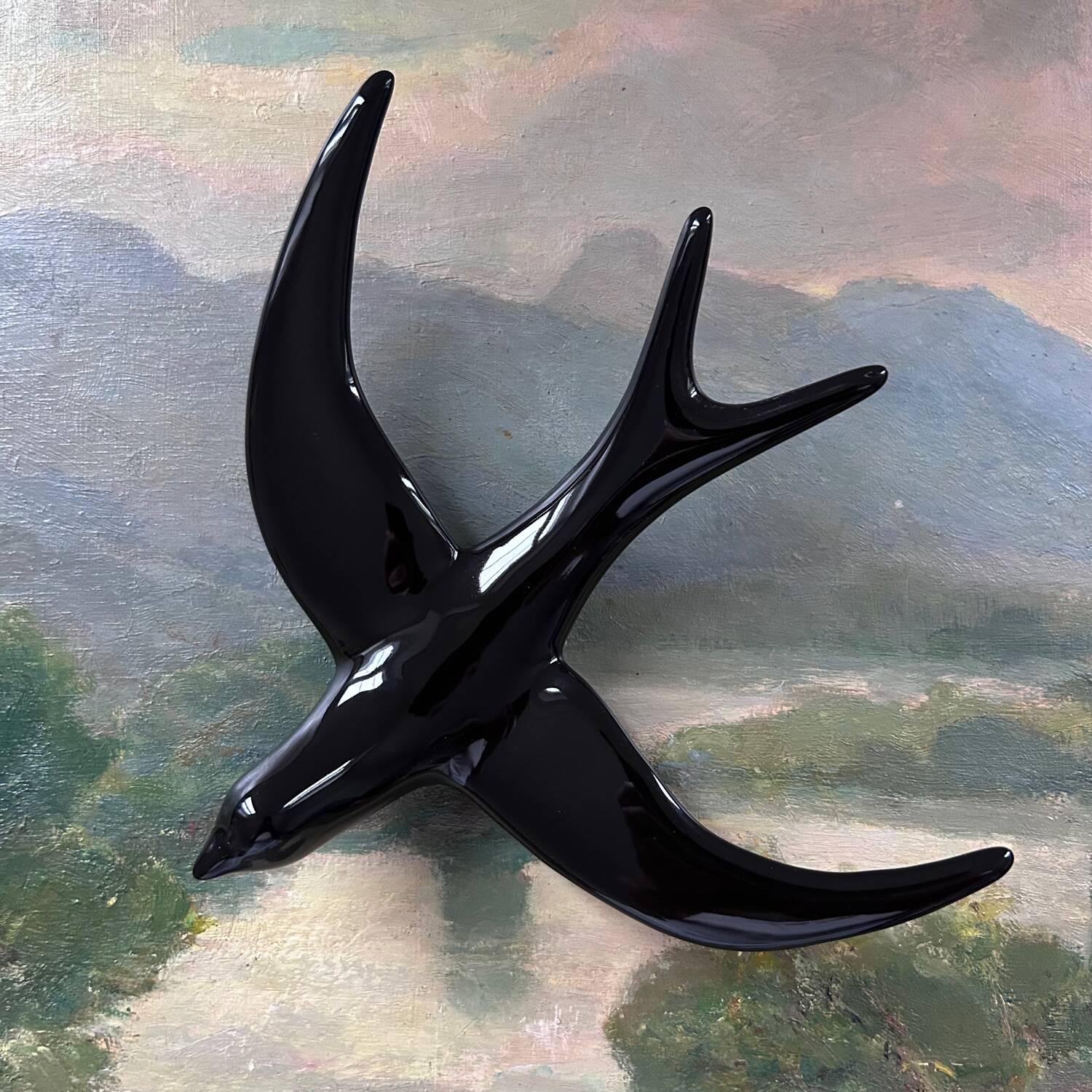 Ceramic swallow