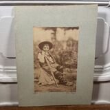 Photo album mounted on Pâtre cardboard in the Abruzzo region, 19th century.