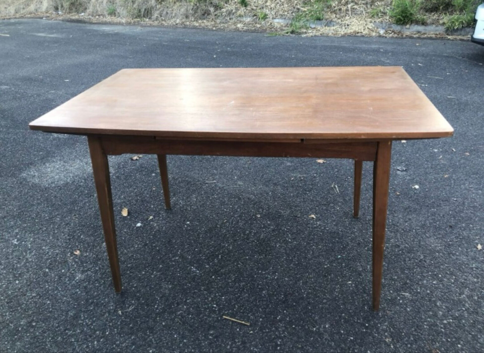 Table de salle à manger vintage