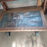 Lounge table