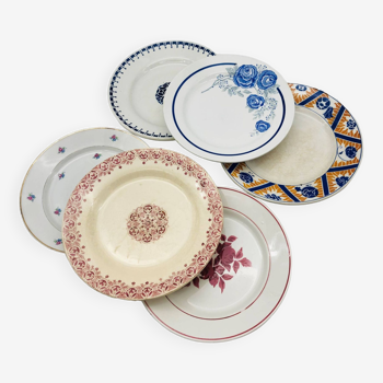 Series of 6 mismatched dinner plates.