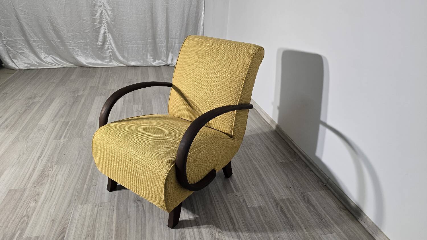 Art deco armchair by Jindrich Halabala, 1940s