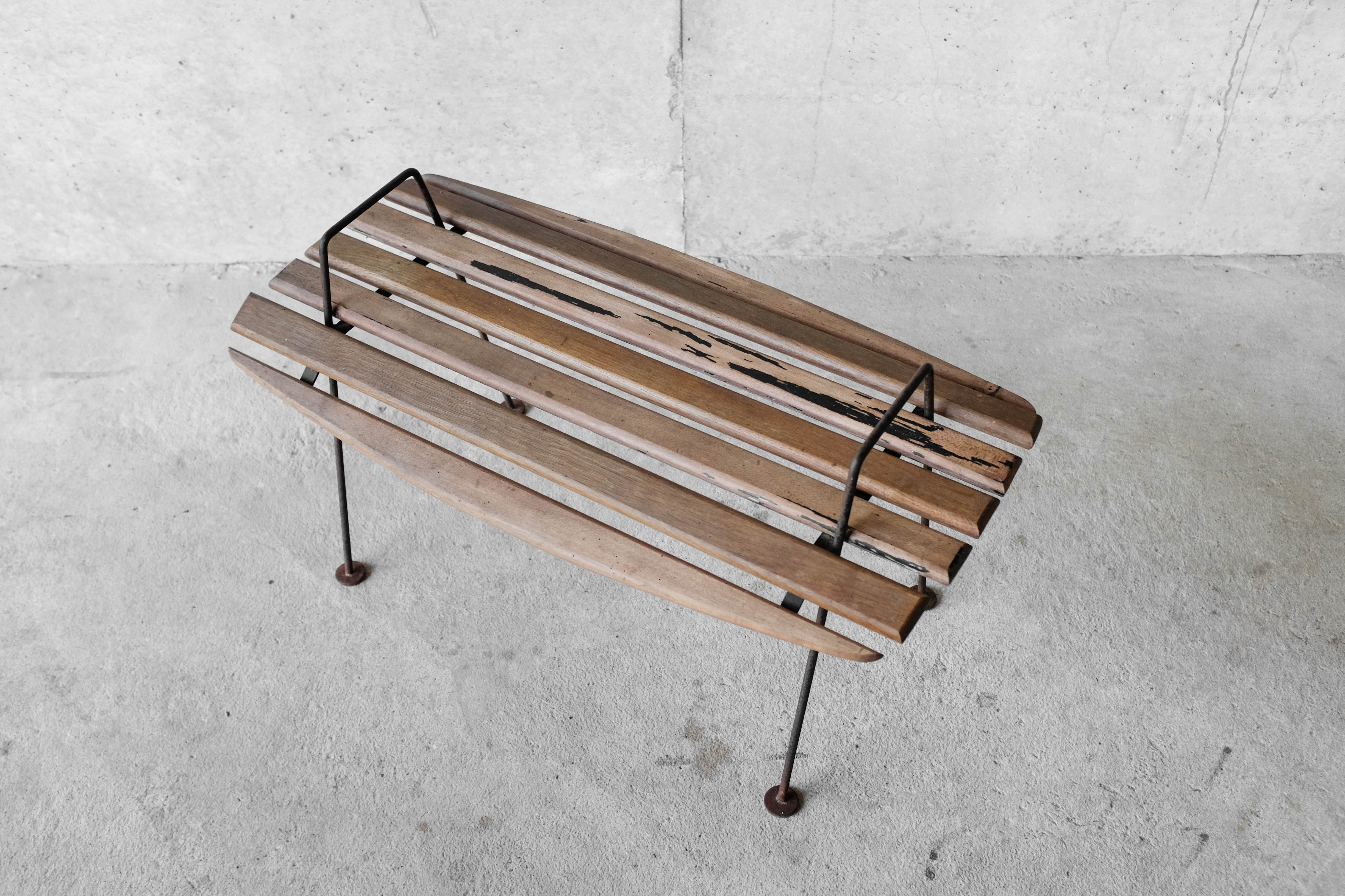 Stool with minimalist wood and metal slats