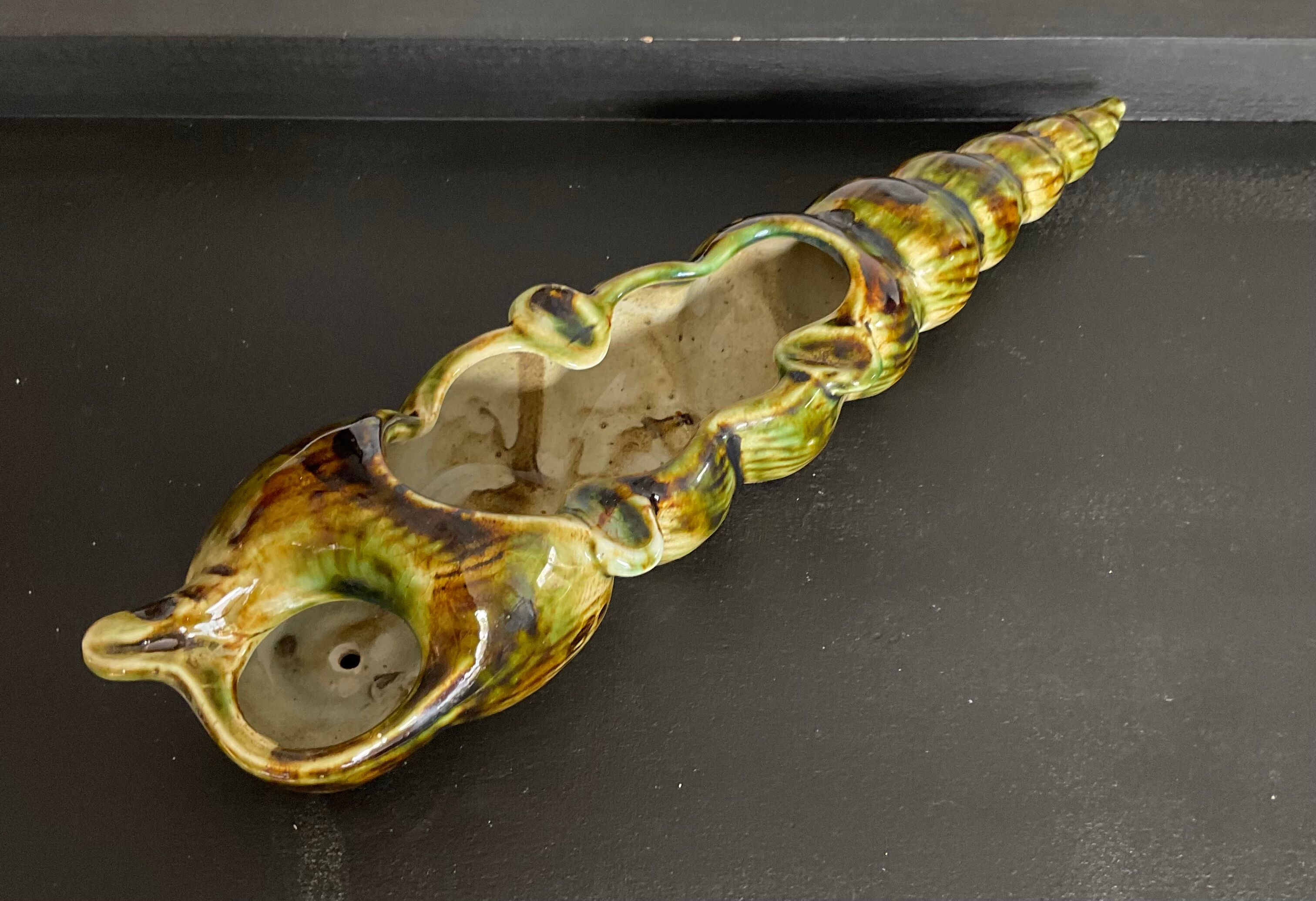 Vintage ashtray glazed ceramic shell