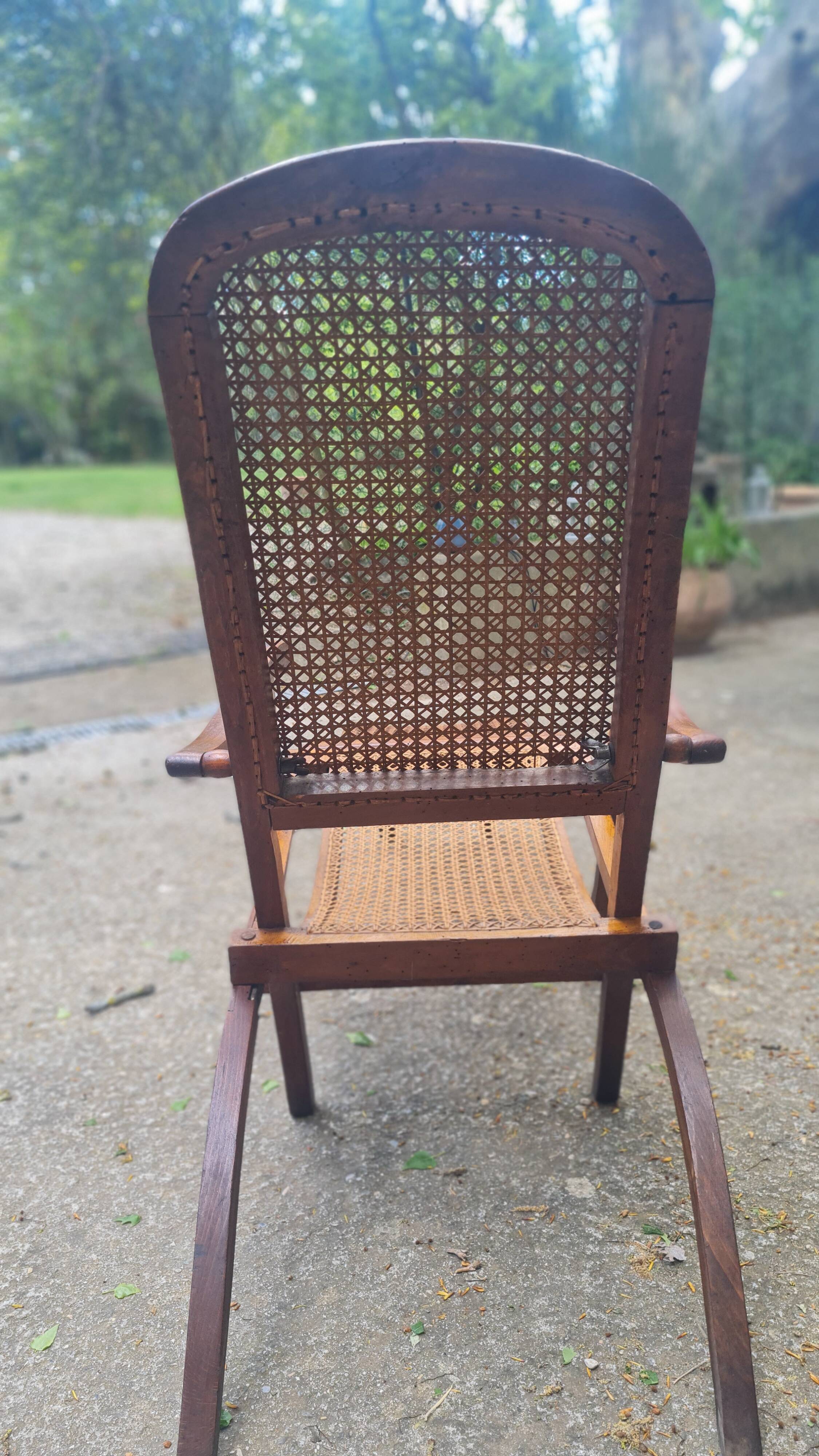 Boat deck lounge chair