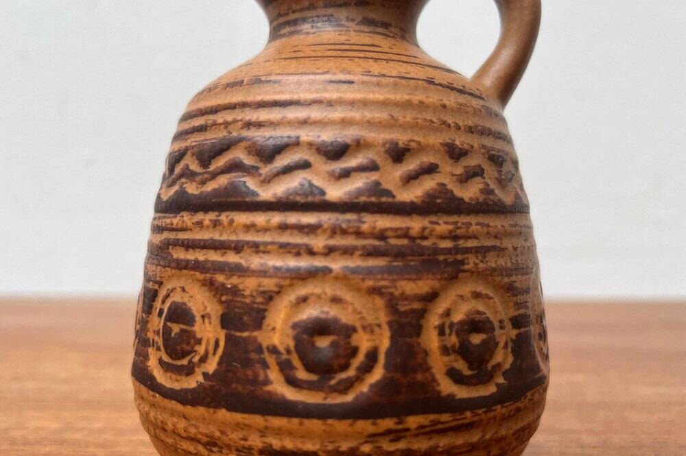 East German pottery vase from the mid-century GDR by Strehla Keramik, 1960s.