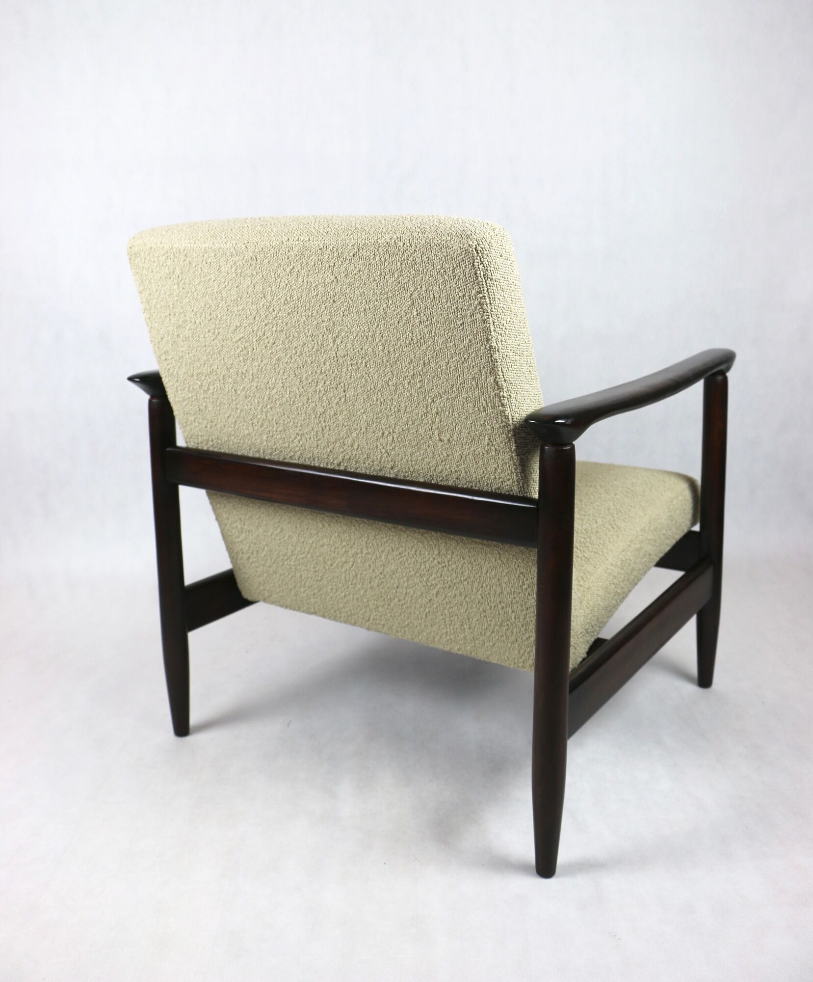 Beige Boucle GFM-142 Armchair by Edmund Homa, 1970s