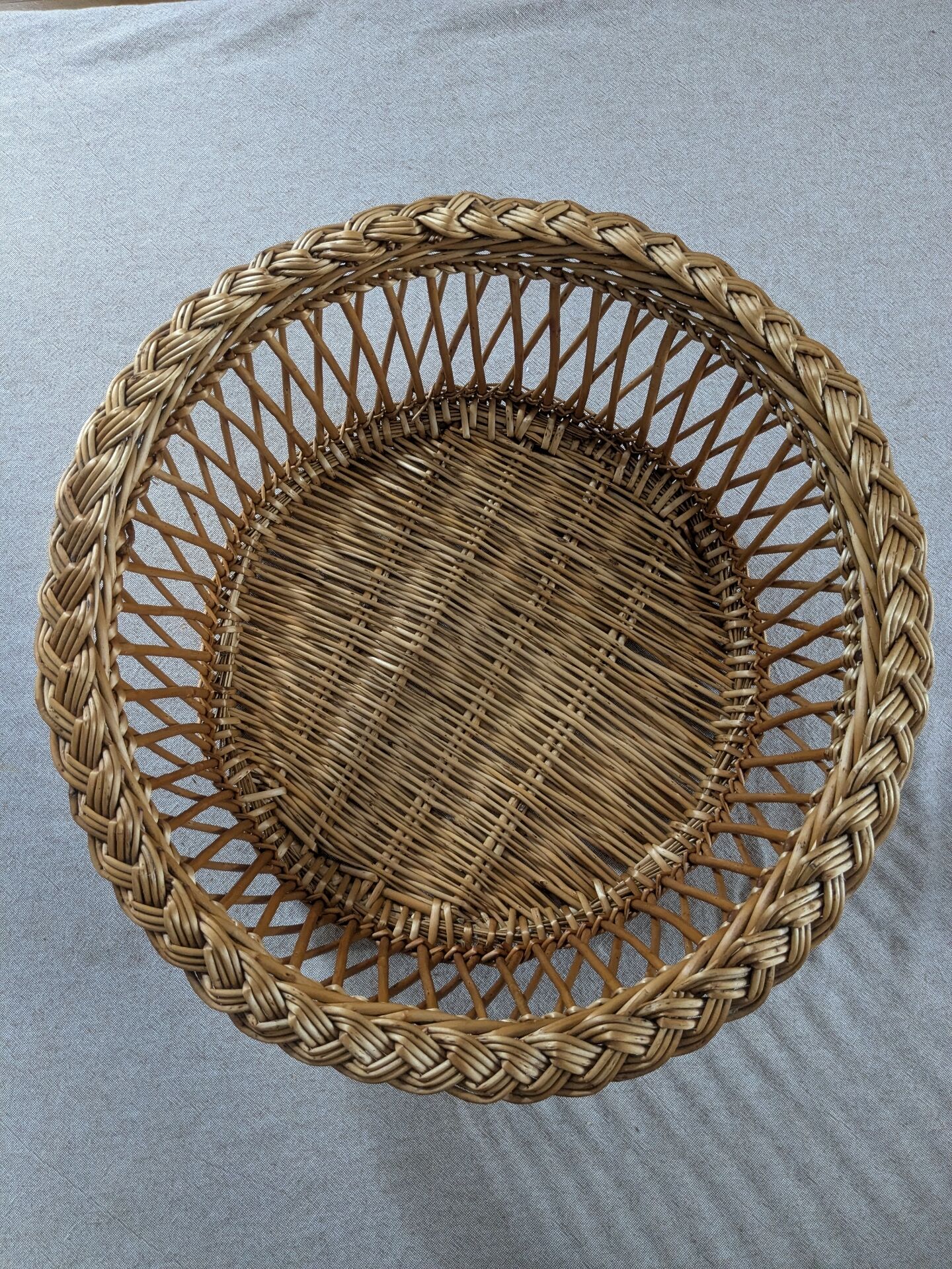 Panière en rotin 