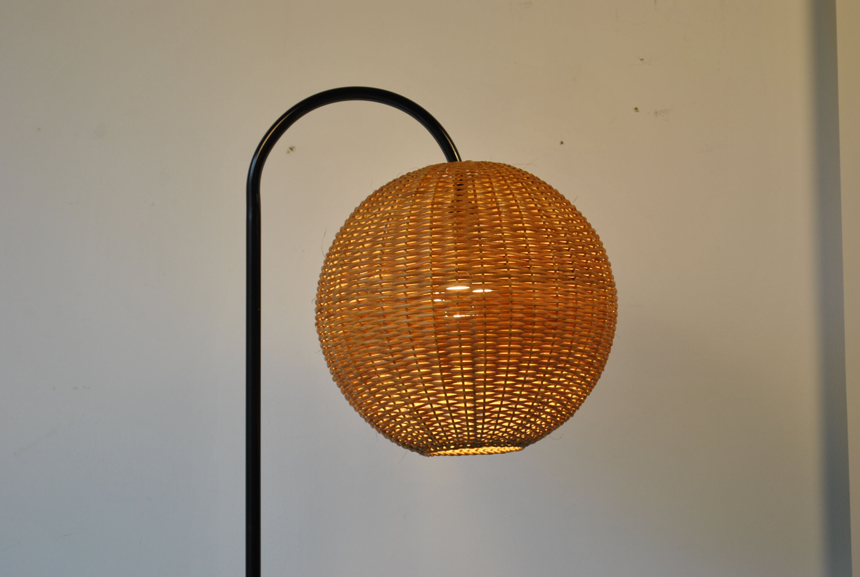 Rattan ball floor lamp 1970