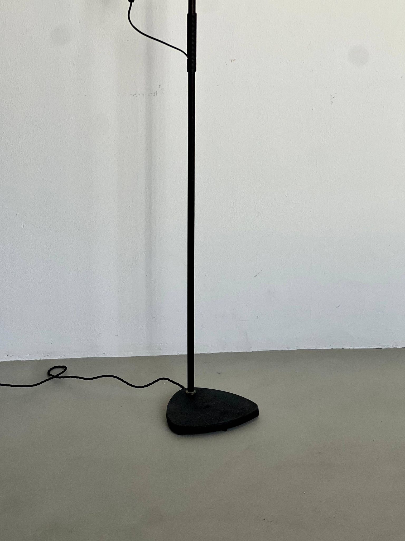 Floorlamp Pelikan – Design by J.T. Kalmar, Manufactured by Kalmar, Vienna, 1950s
