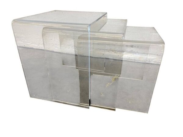 Ensemble de 3 tables gigognes en plexiglas / table basse