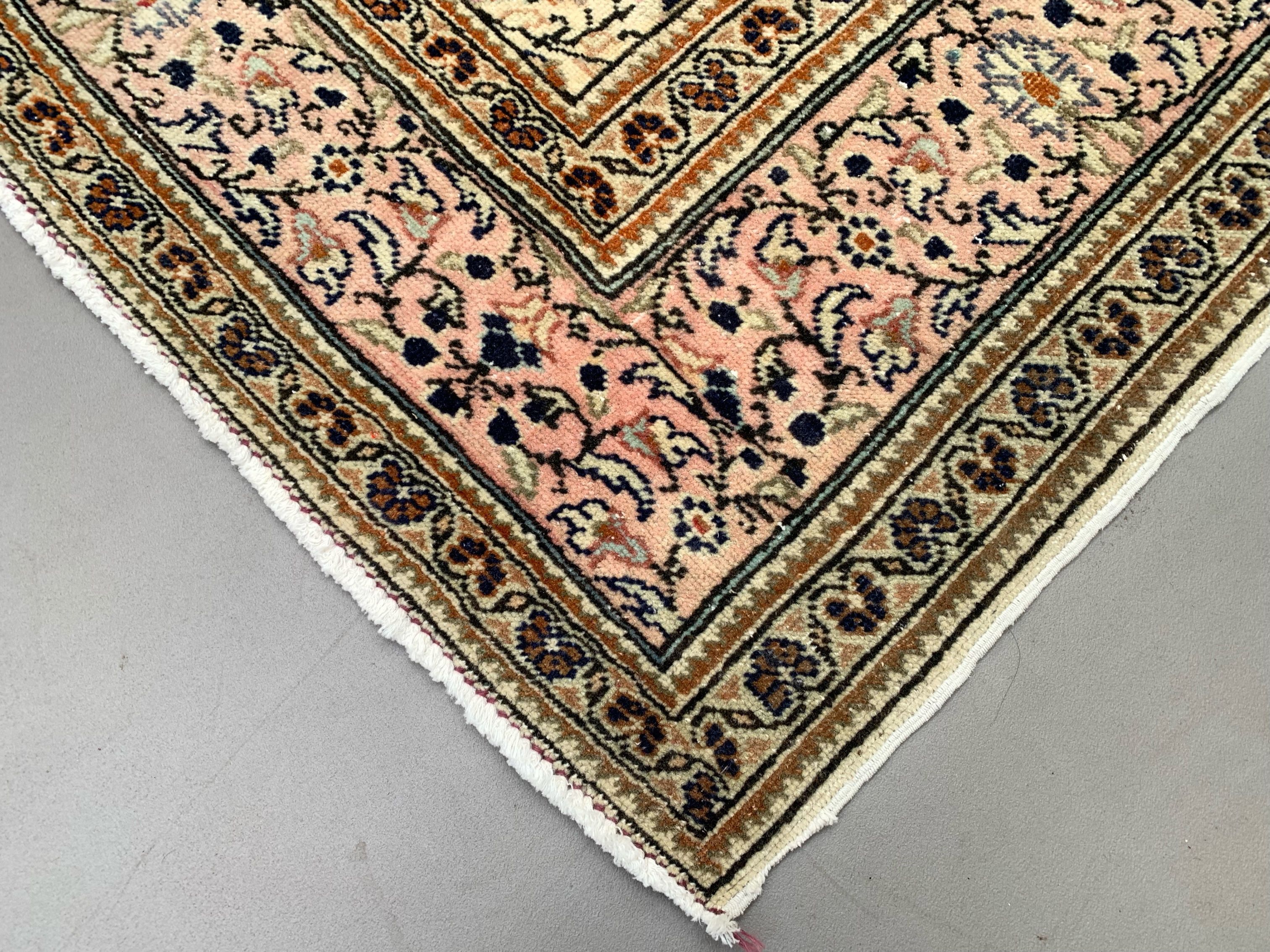 Vintage Turkish Rug 200x290 cm