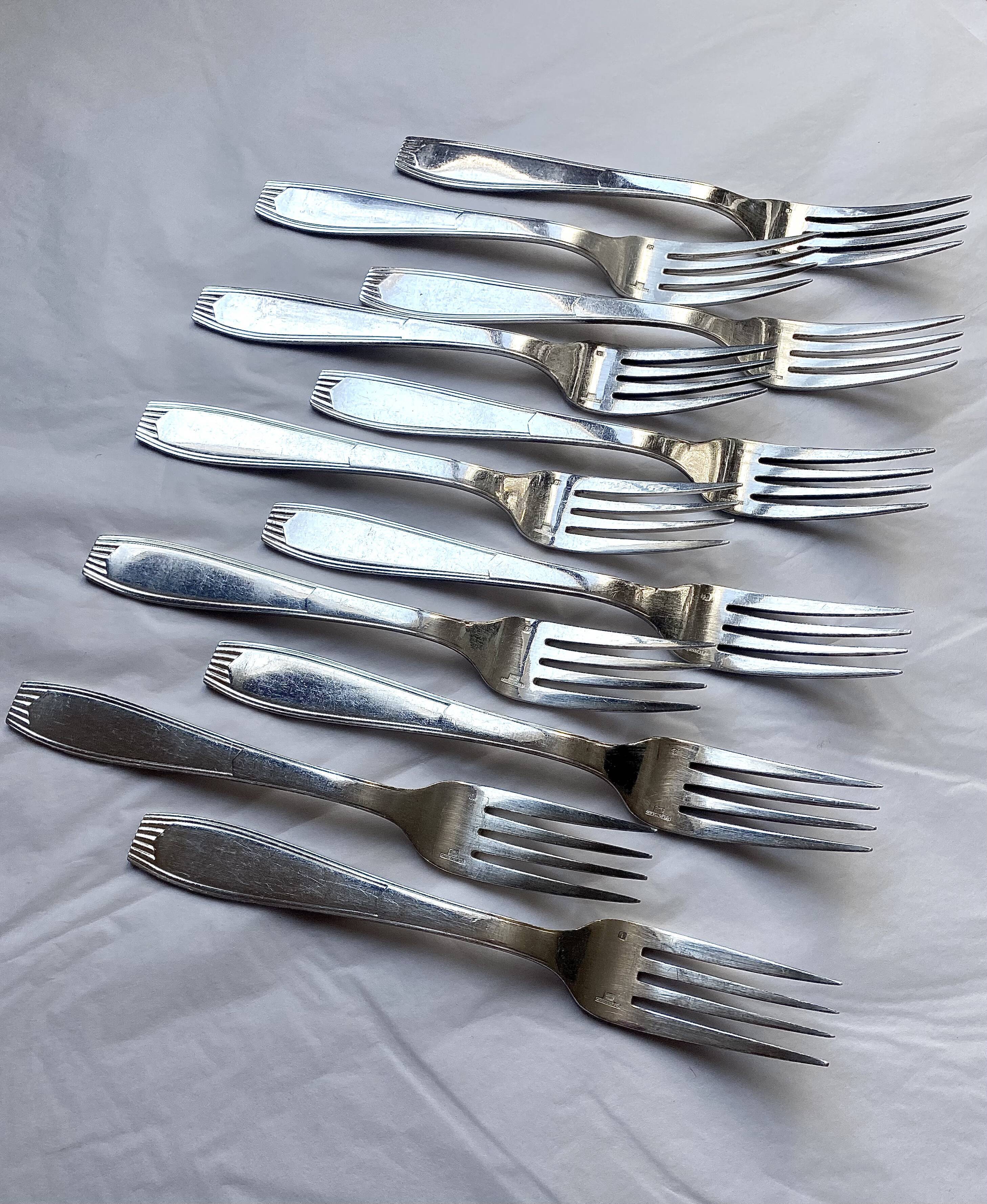 Christofle cutlery set - 11 fourchettes de table et 11 cuillères à soupe - Art déco - Métal argenté
