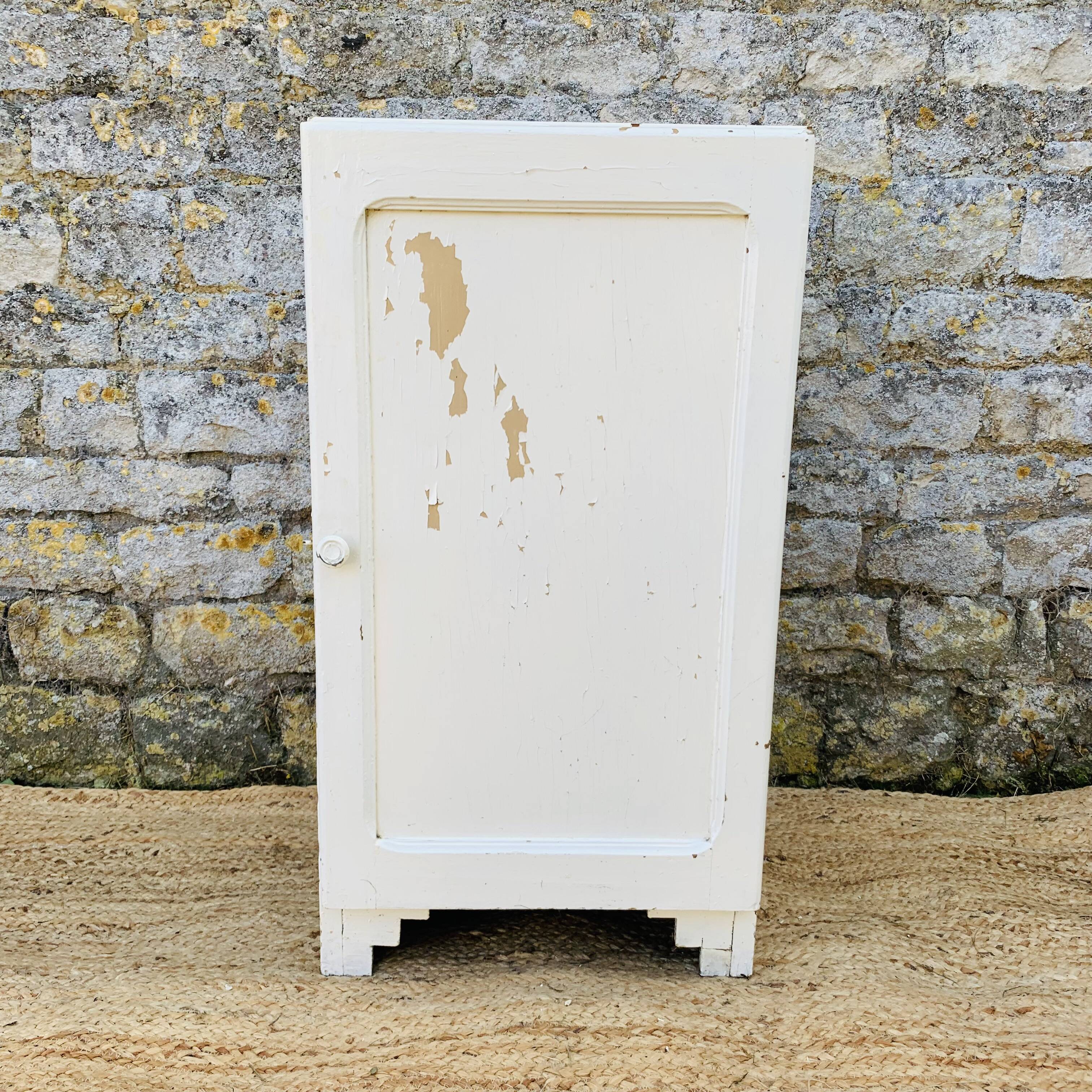 Small white Parisian piece of furniture