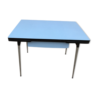 Table vintage en Formica de couleur bleue