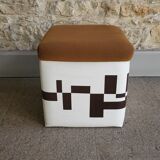 Vintage pouf