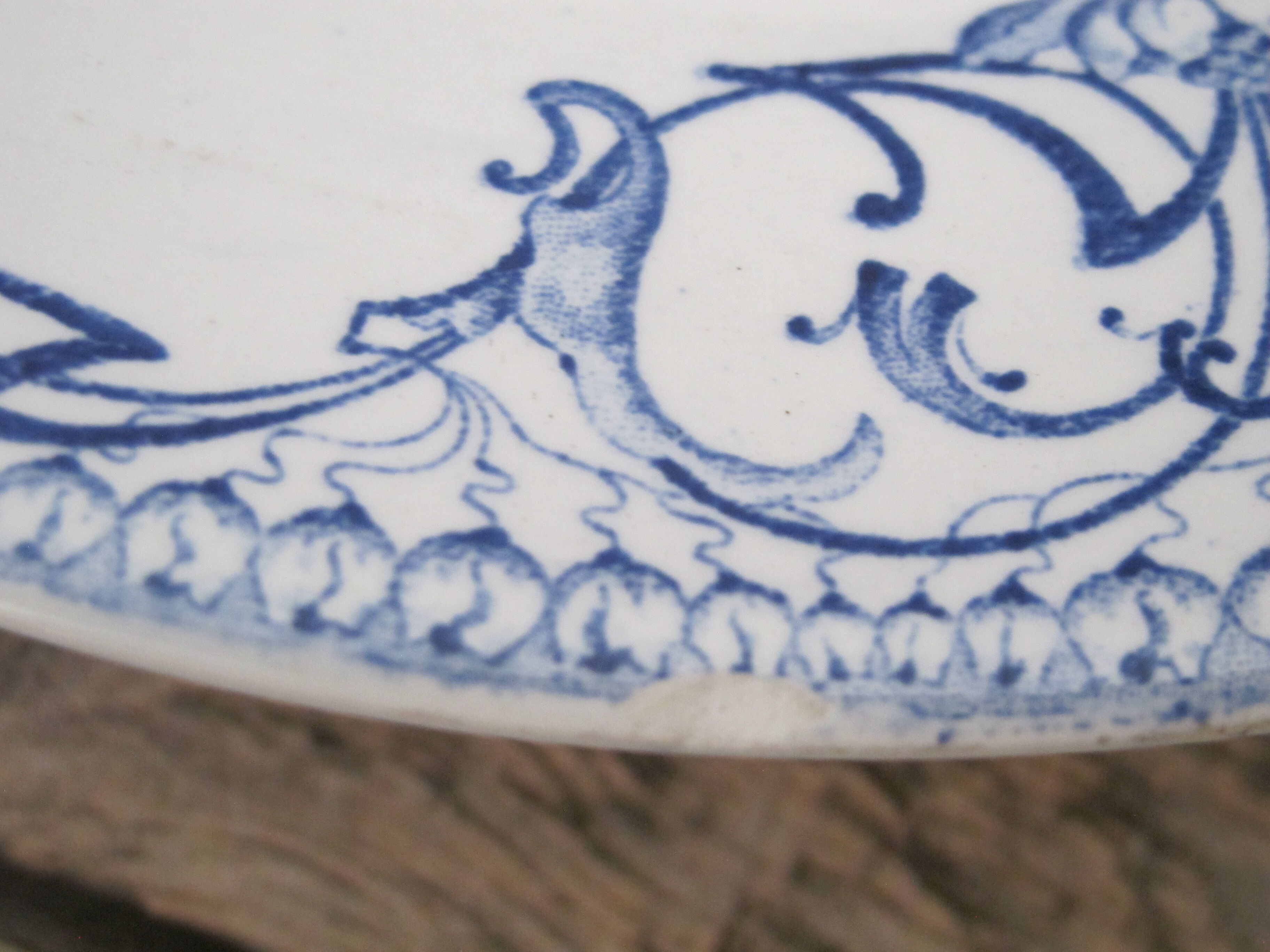 6 hollow plates in iron earth from Digoin Sarreguemines.