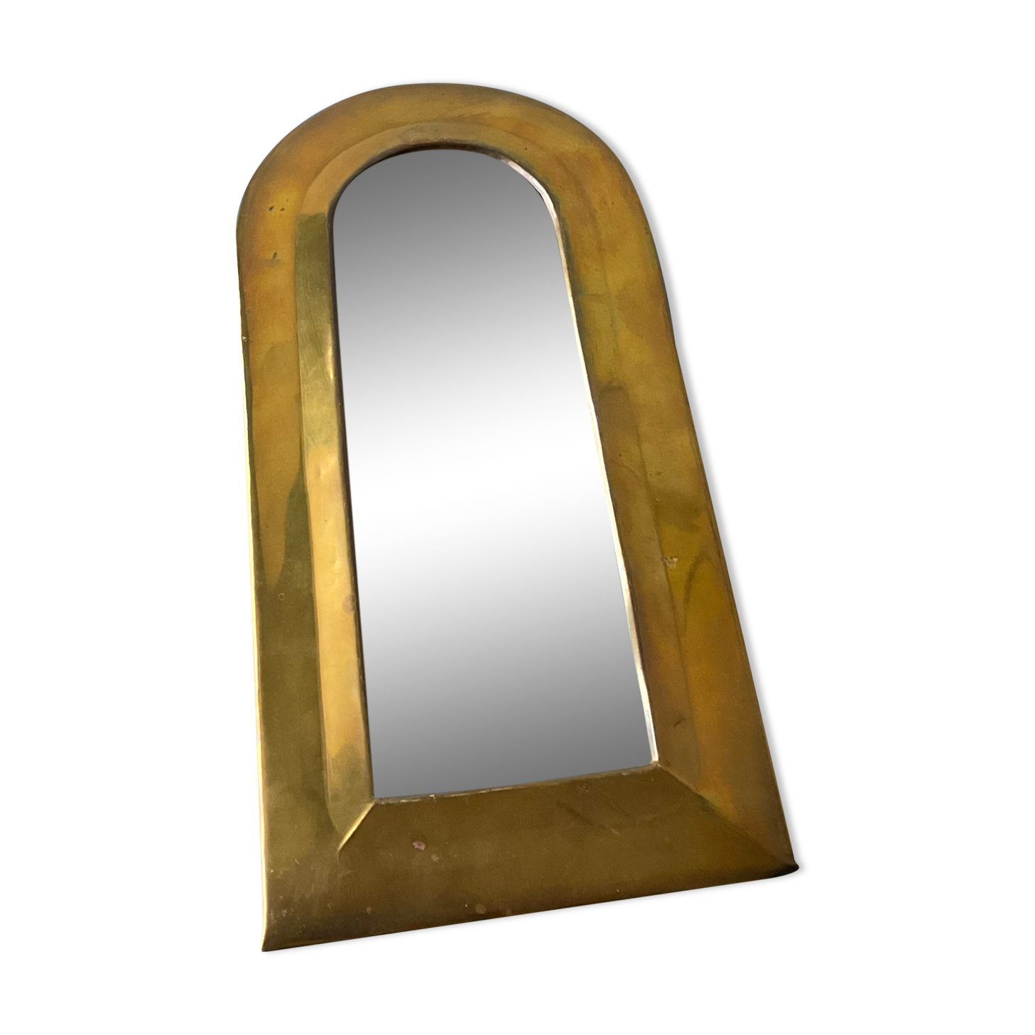 Small oriental mirror