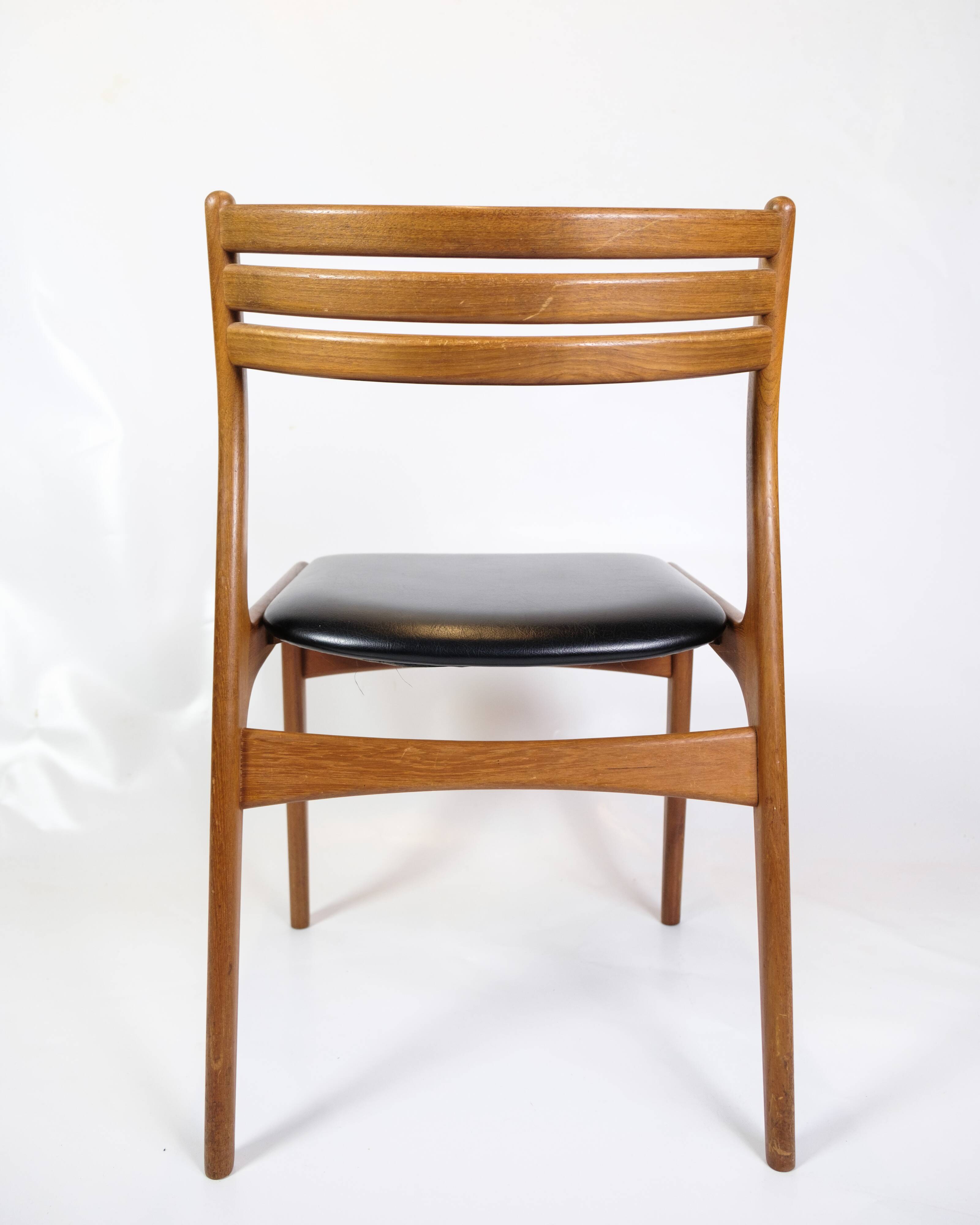 Set Of 6 Dining Room Chairs Model U20 Made In Teak By Johannes Andersen From 1960s
