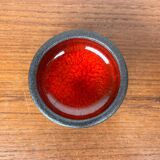 Small modern Danish studio pottery bowls from the mid-century, 1960s, set of 2.