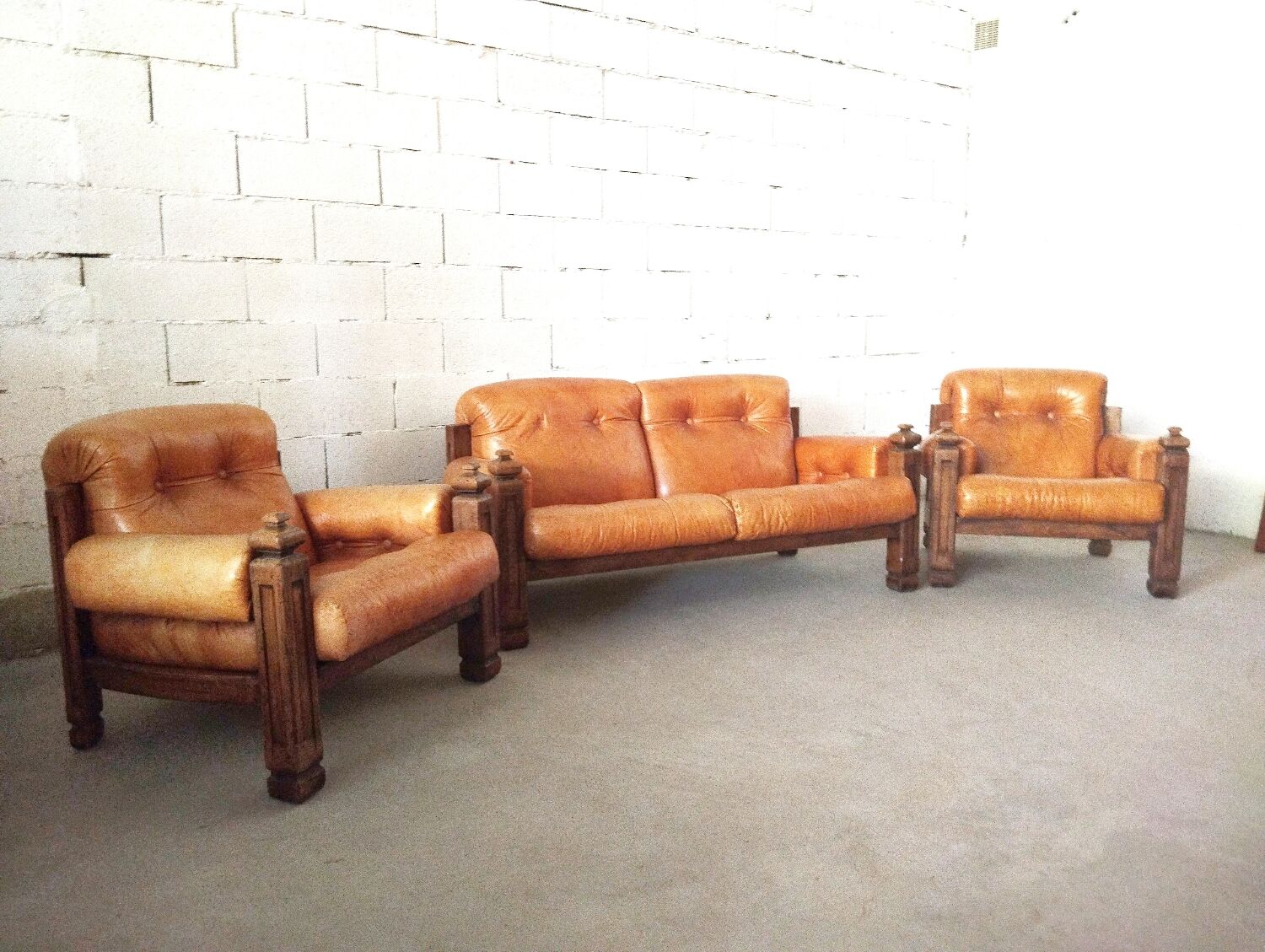 Brutalist leather lounge