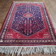 Handmade Persian Shiraz rug 161x106cm