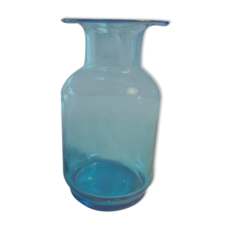 Pot en verre bleue