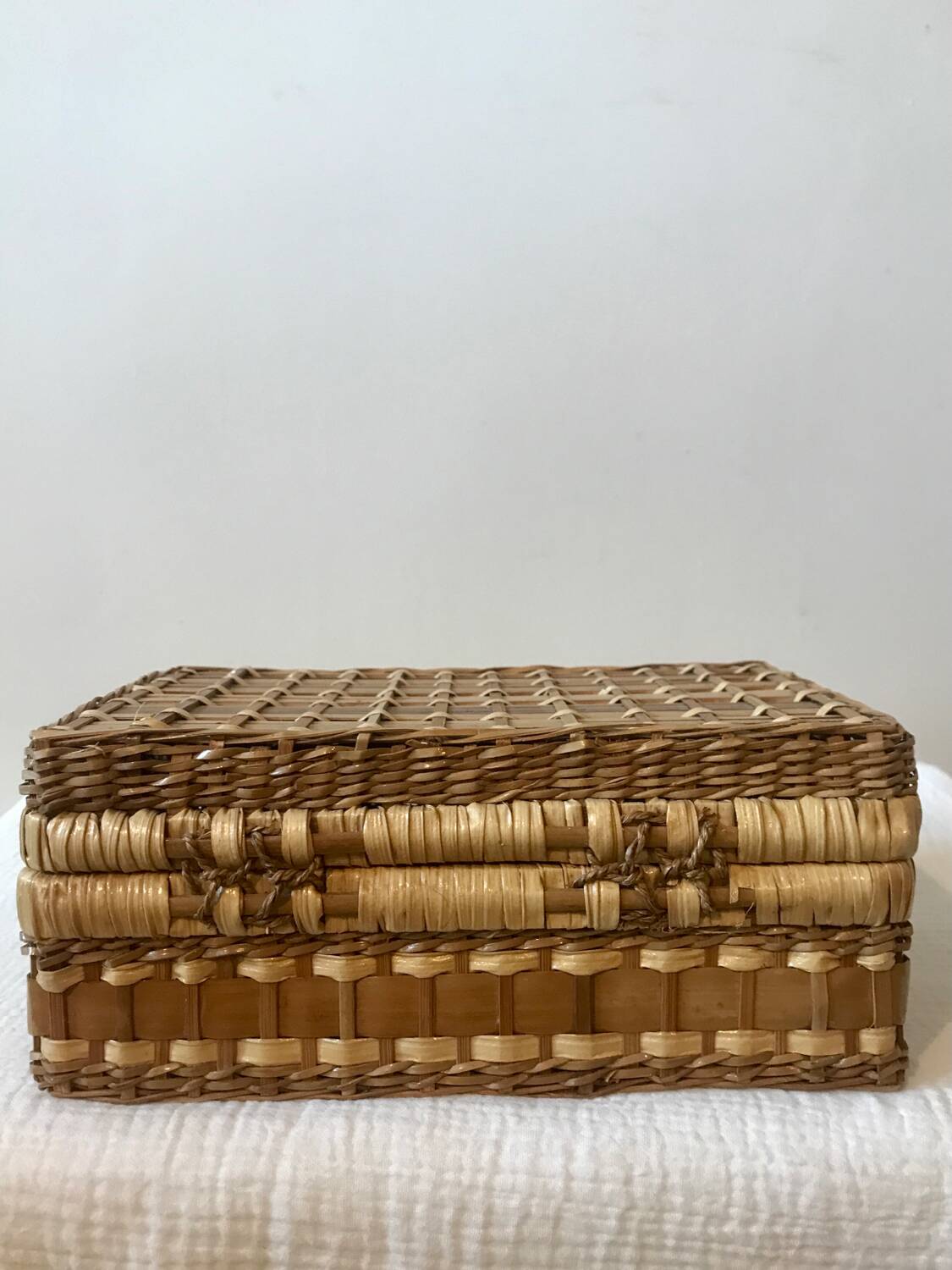 Small wicker case