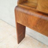 Cosy Art Deco headboard