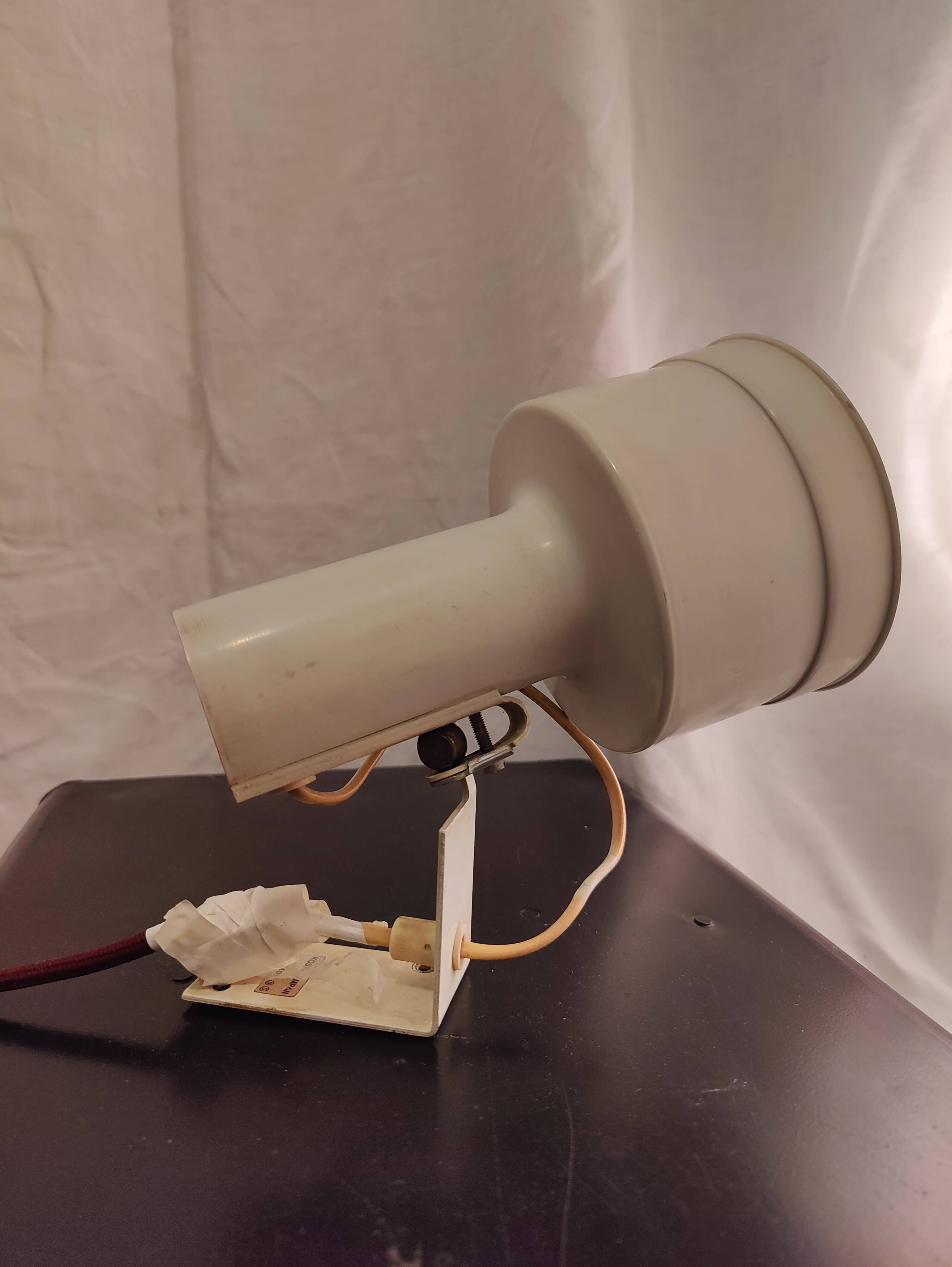 Kosta lampan Swedish wall lamp from the 70s