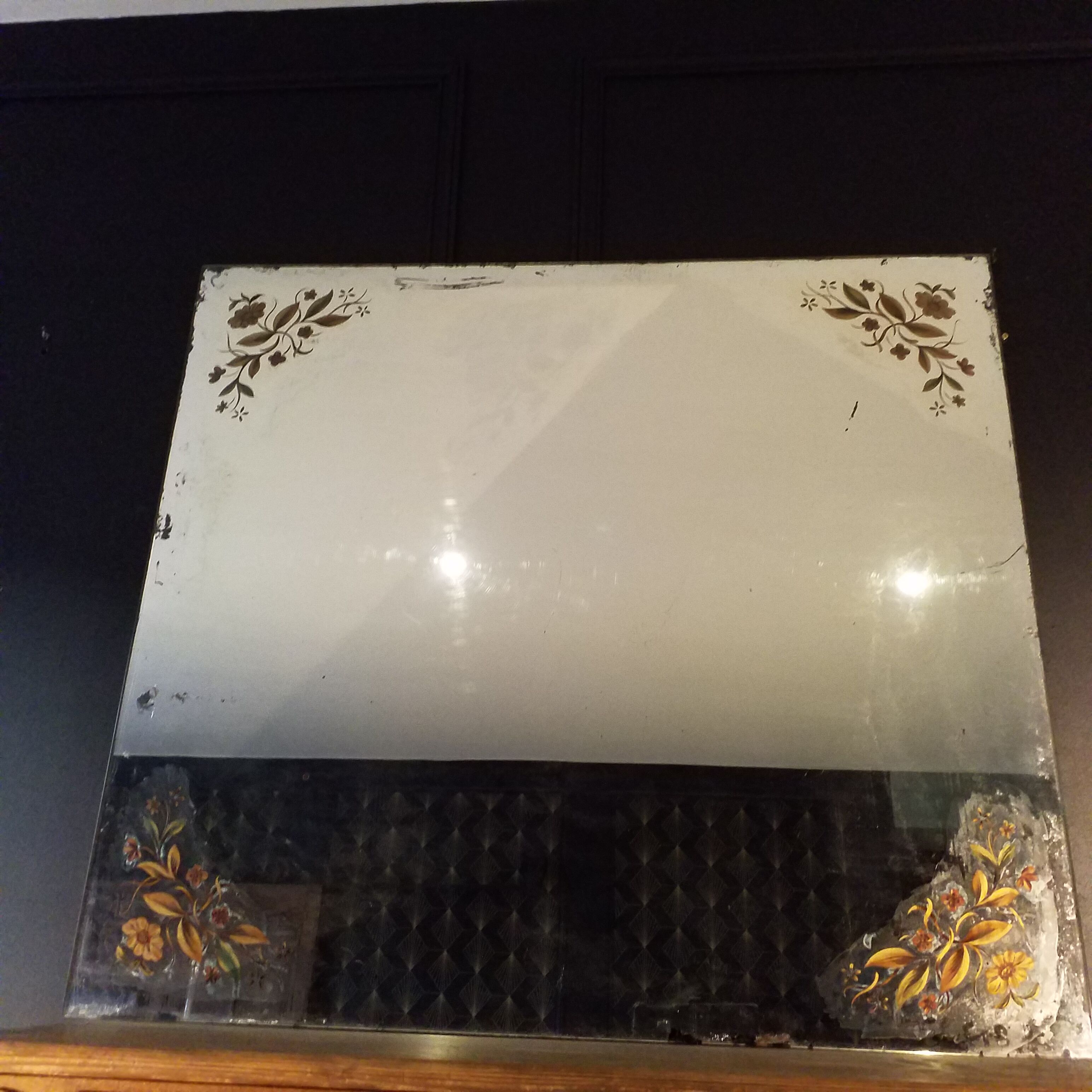 Stunning mirror 90x98cm