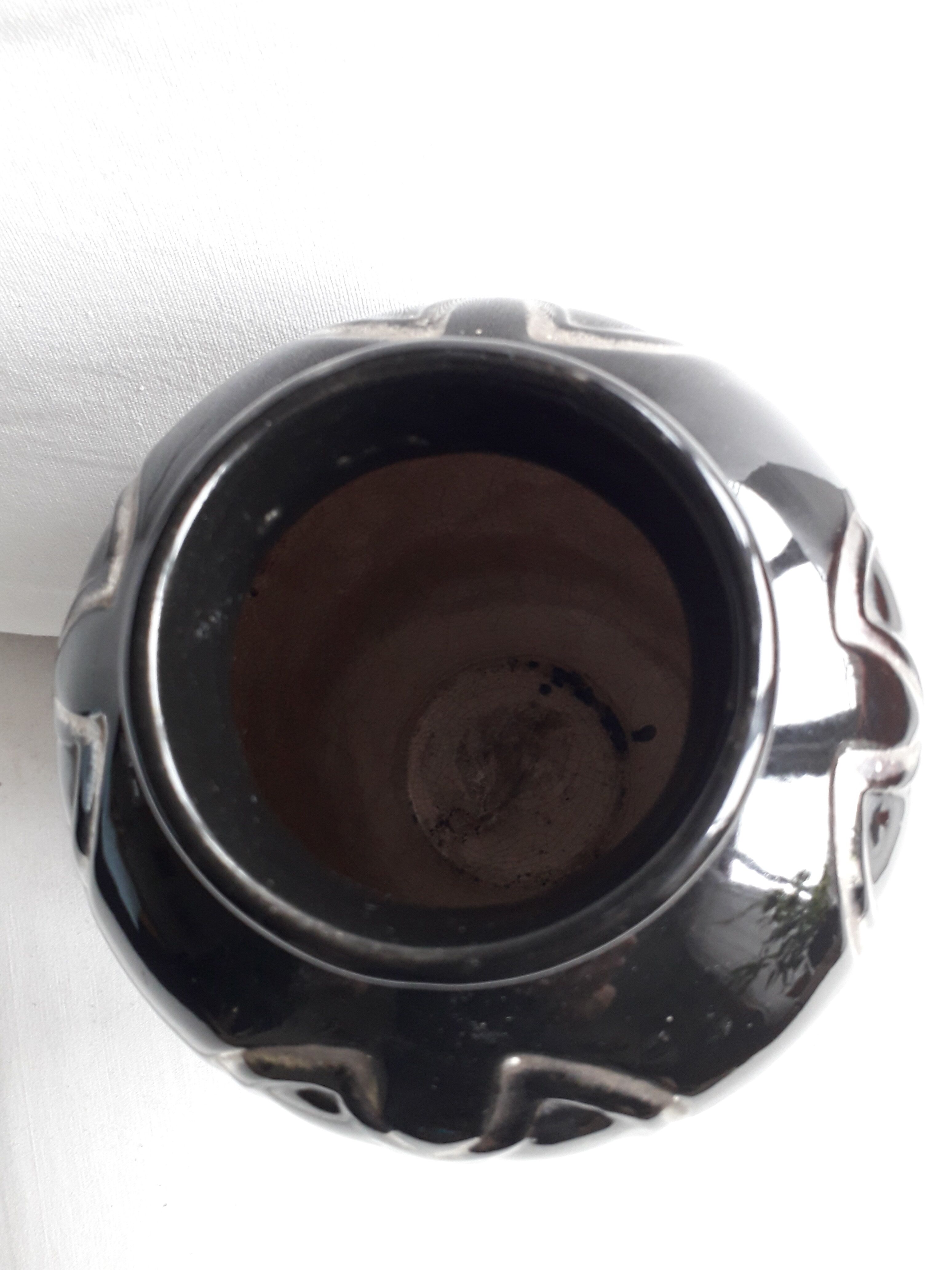 Ceramic art-deco vase signed Odyv