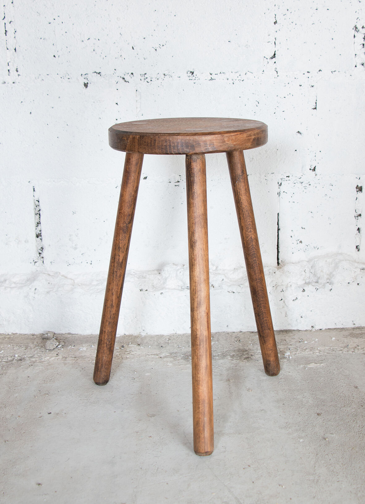 Tripod wooden stool