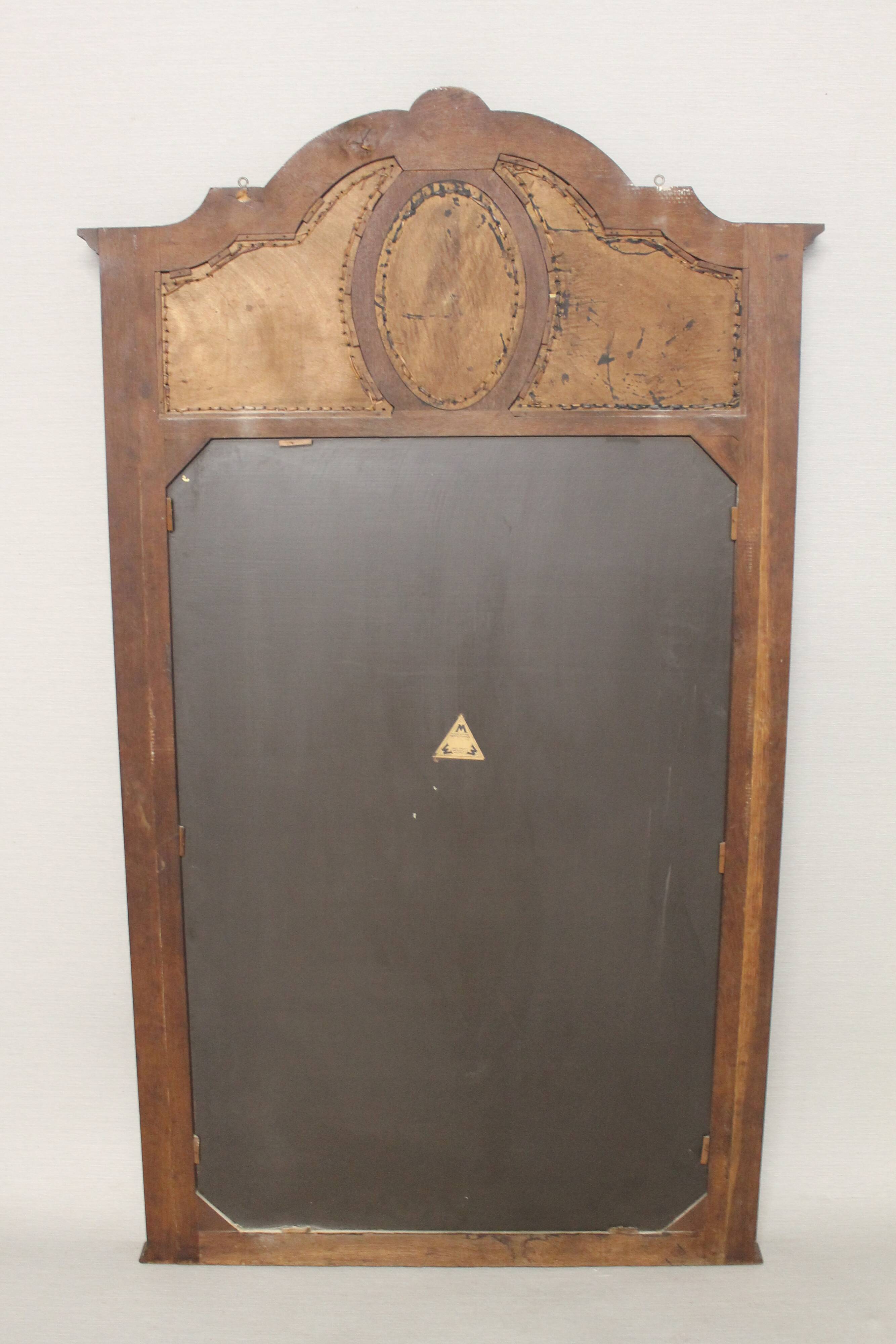 Beveled mirror of Louis XV style - early twentieth century