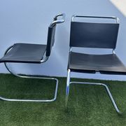 Pair of MR 10 chairs with Mies Van der Rohe laces, Knoll International