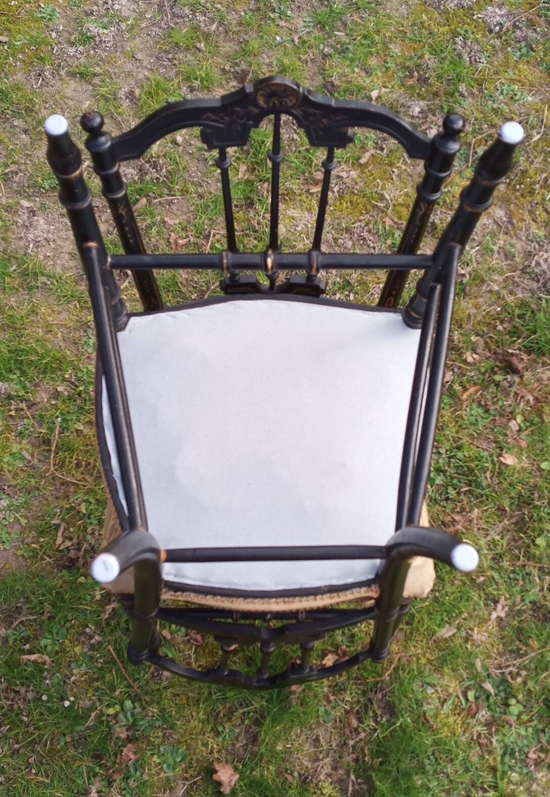Chaises Napoléon III noires et dorées