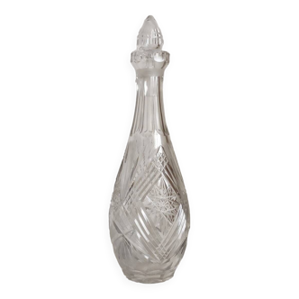 Small cut crystal decanter